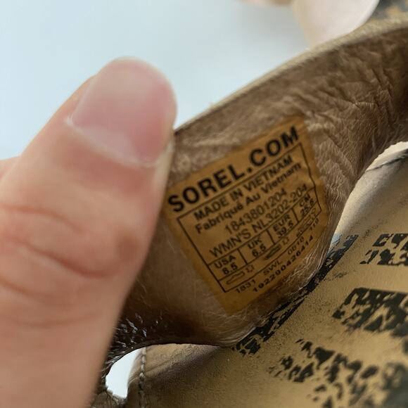 Sorel Sandals Womens Size 8.5 NL2202-204 Gold Leather Gladiator Flat Shoes - Picture 5 of 6